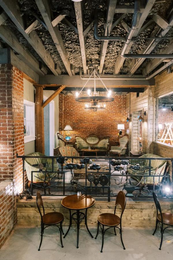 The Nuwray Hotel & Carriage House Burnsville Zewnętrze zdjęcie