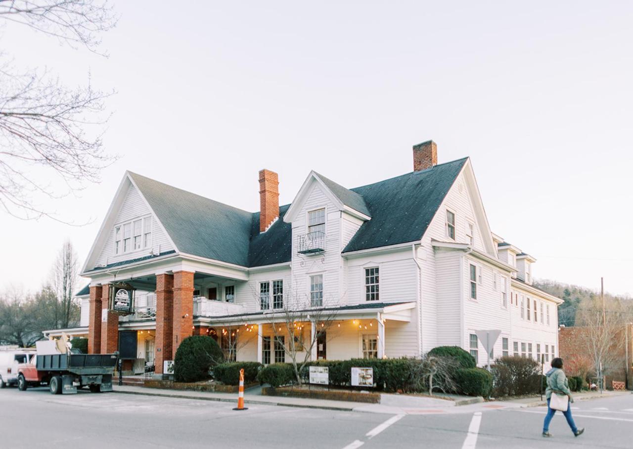 The Nuwray Hotel & Carriage House Burnsville Zewnętrze zdjęcie