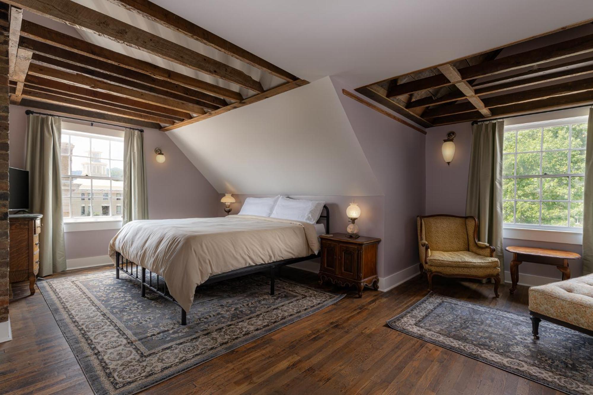 The Nuwray Hotel & Carriage House Burnsville Zewnętrze zdjęcie